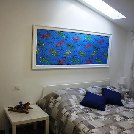 Villa Sonia Apartment & Rooms Линьяно-Саббьядоро Экстерьер фото