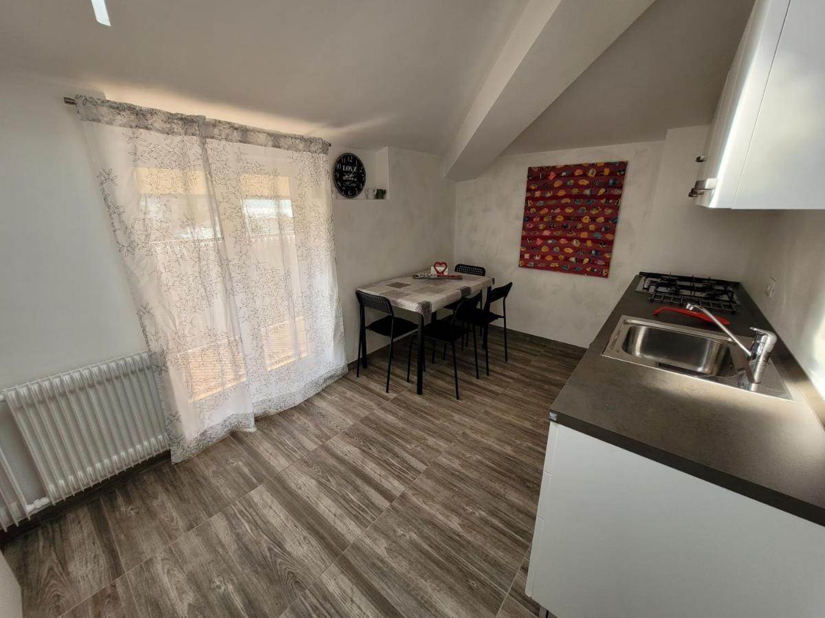 Villa Sonia Apartment & Rooms Линьяно-Саббьядоро Экстерьер фото