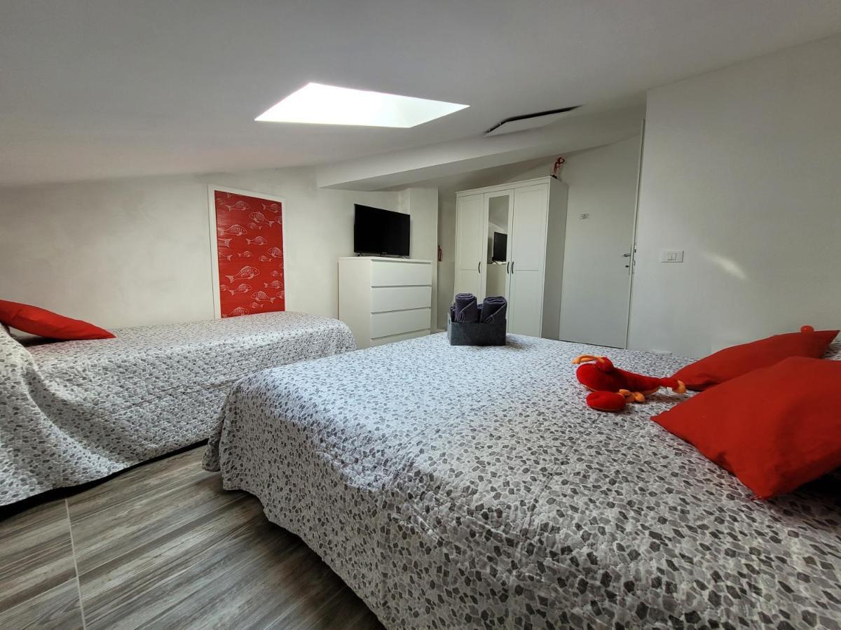 Villa Sonia Apartment & Rooms Линьяно-Саббьядоро Экстерьер фото