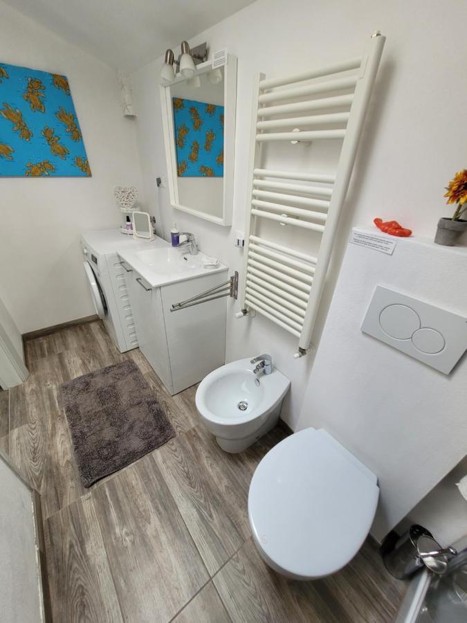 Villa Sonia Apartment & Rooms Линьяно-Саббьядоро Экстерьер фото